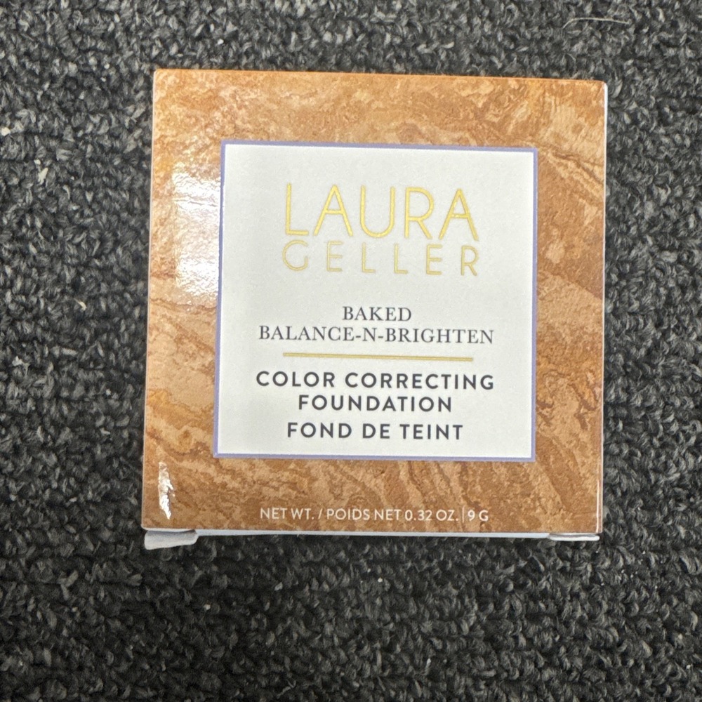 Laura Geller Baked Balance-N-Brighten Color Correcting Foundation - Medium